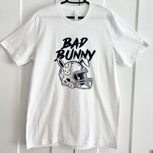 Bad Bunny, T-Shirt, Benito Bowl, Bad Bunny Super Bowl, Football, T-Shirt, L, NEW